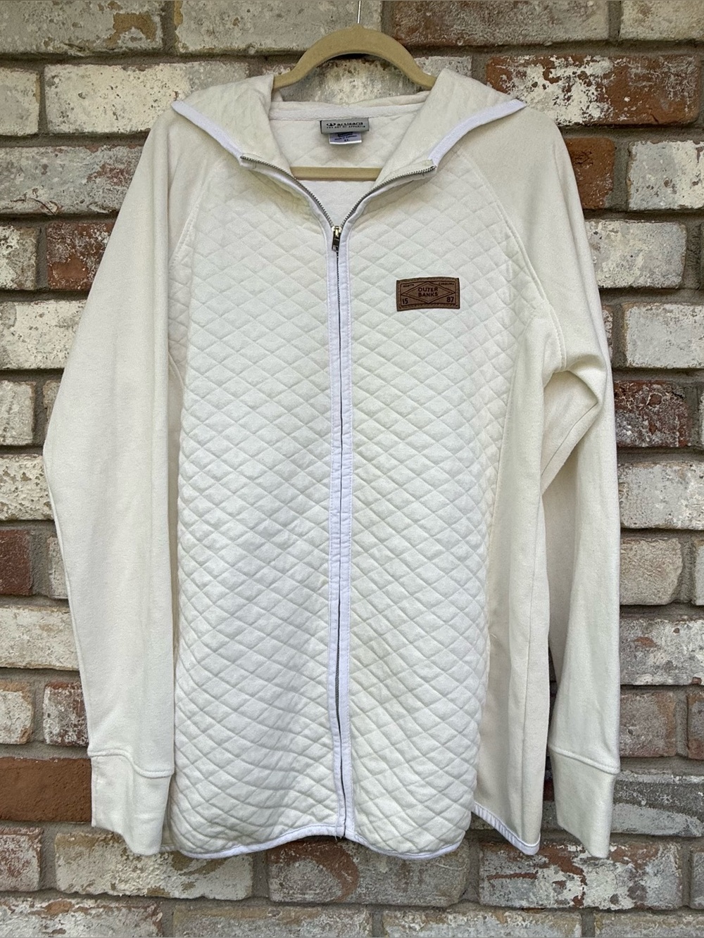 Artisans the Art of Apparel Quilted Hoodie Jacket Outer Banks